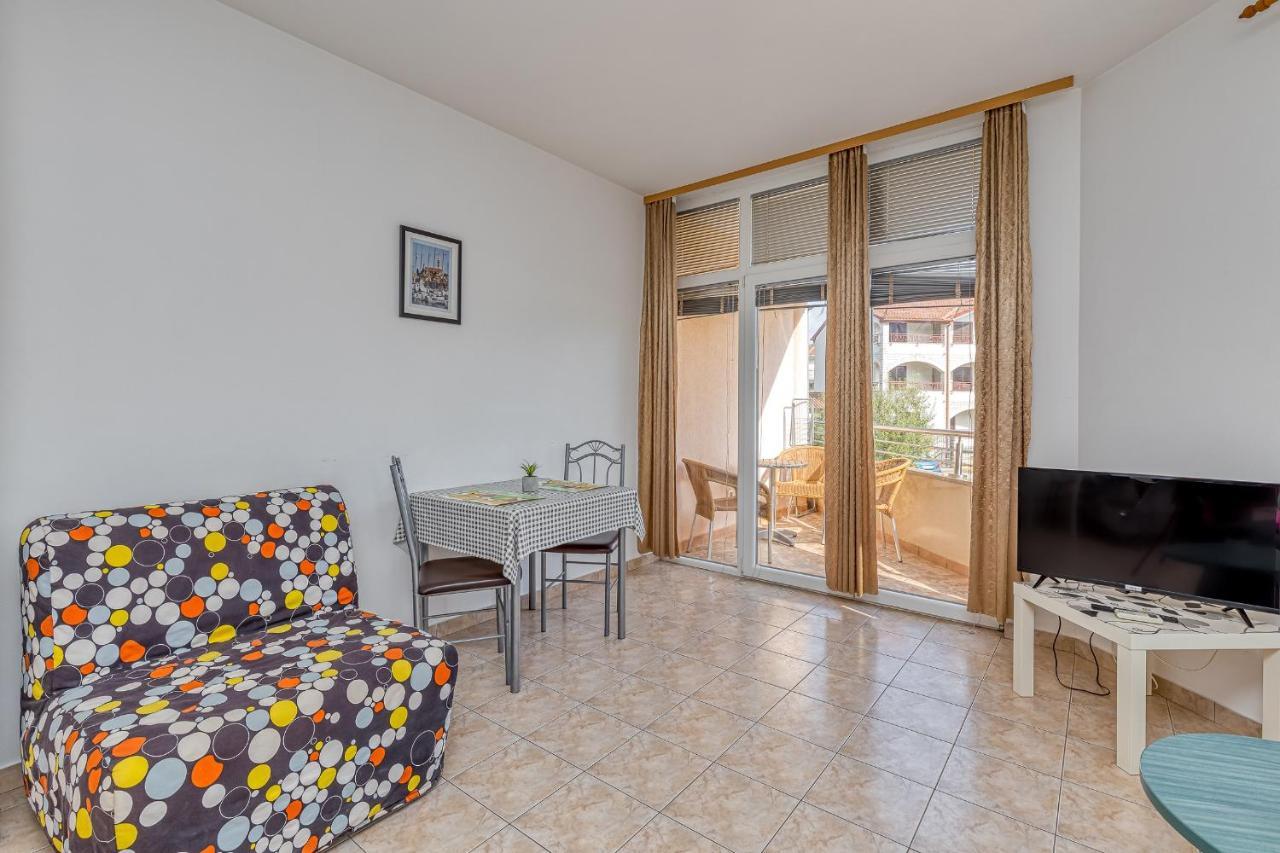 Sunrise Apartments روفينج المظهر الخارجي الصورة